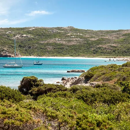 Toro's V - 4 Guests - 30'porto Cervo & Free Parking